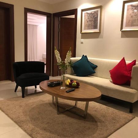 Dar Al Maamon Furnished Apartment Djedda Buitenkant foto