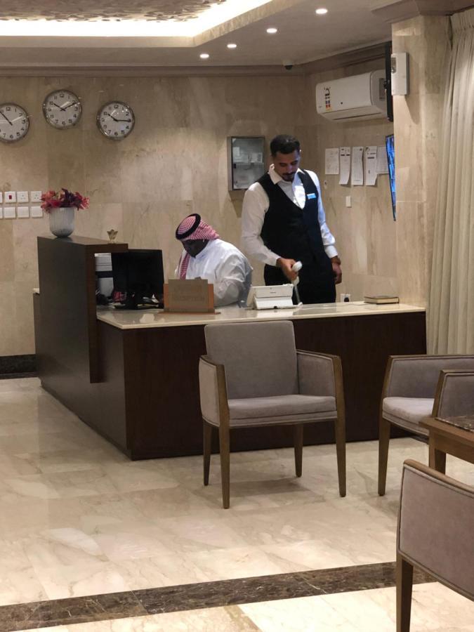 Dar Al Maamon Furnished Apartment Djedda Buitenkant foto